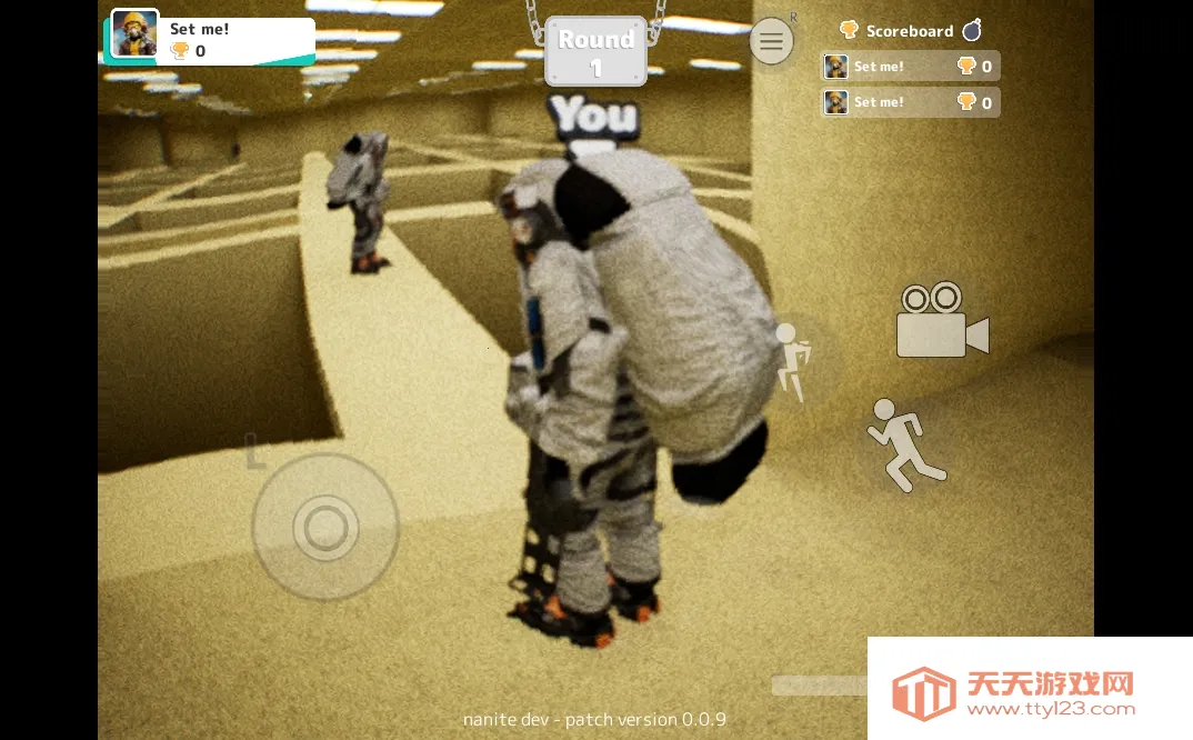 后室多人(解谜生存游戏)v0.0.9 官方正版截图0