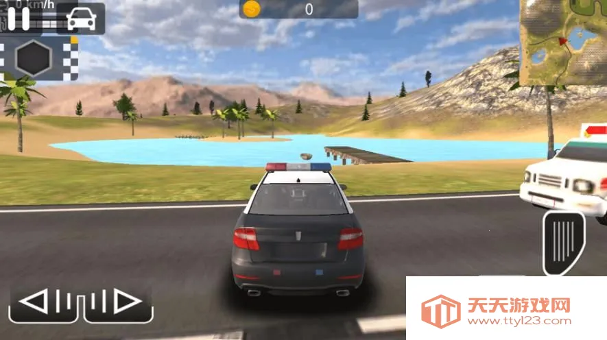 警车追击狂飙(警车驾驶闯关游戏)v1.0 手机版截图0