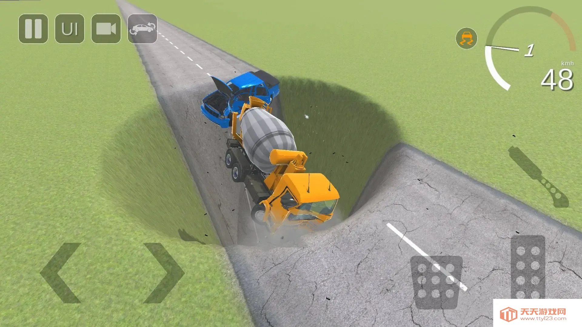 ����ģ�����¹�2ȥ���(������ײ��Ϸ)v1.0.1 �ֻ����ͼ3